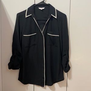 Black button down with white lining